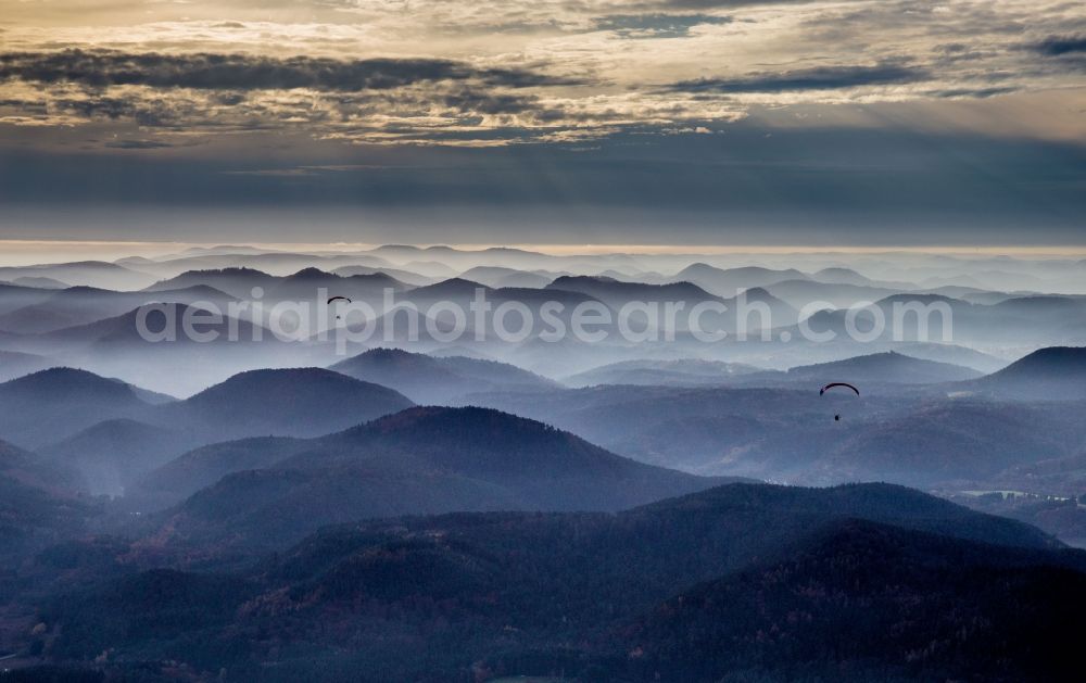 Aerial photograph Silz - Mountain landscape nature reserve Pfaelzerwald in evening light in Silz in the state Rhineland-Palatinate