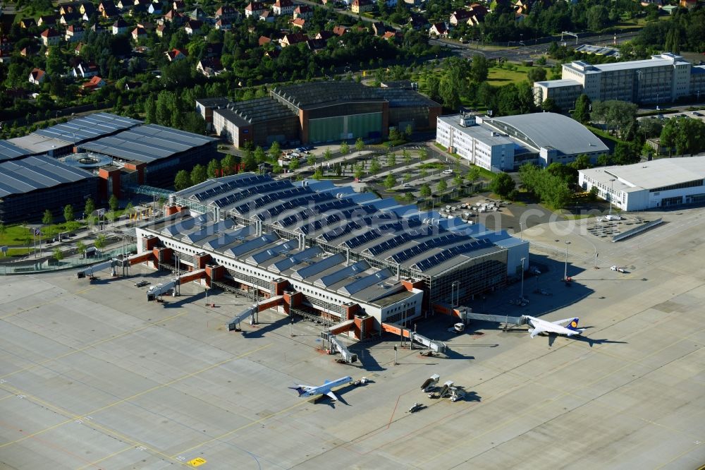 Dresden from above - Dispatch building and terminals on the premises of the airport in the district Klotzsche in Dresden in the state Saxony, Germany