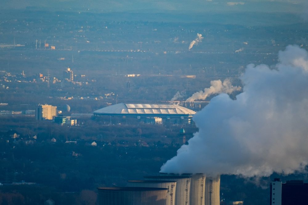 Gelsenkirchen from above - White exhaust smoke plumes from the power plants and exhaust towers of the coal-fired cogeneration plant in Gelsenkirchen in the state North Rhine-Westphalia, Germany