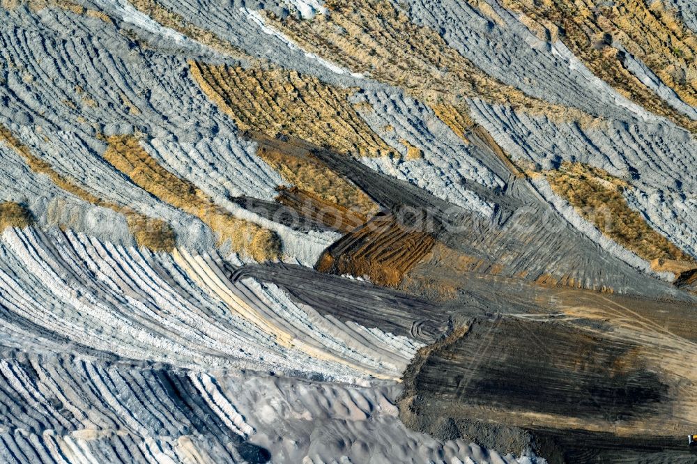 Aerial image Regis-Breitingen - Layers of a mining waste dump Tagebau Vereinigtes Schleenhain in Regis-Breitingen in the state Saxony, Germany