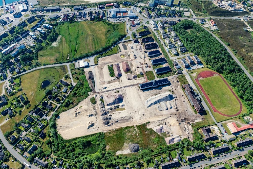 List from the bird's eye view: Demolition and clearance work on the building complex of the former military barracks of german army in the district Havneby in List on the island of Sylt in the state Schleswig-Holstein, Germany