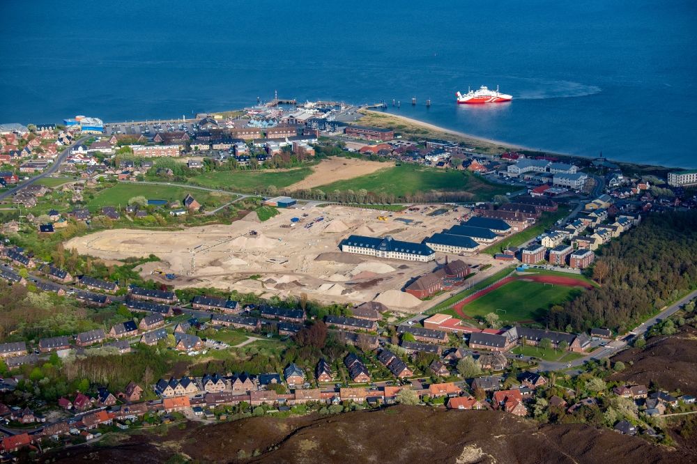 Aerial photograph List - Demolition and clearance work on the building complex of the former military barracks of german army in the district Havneby in List on the island of Sylt in the state Schleswig-Holstein, Germany