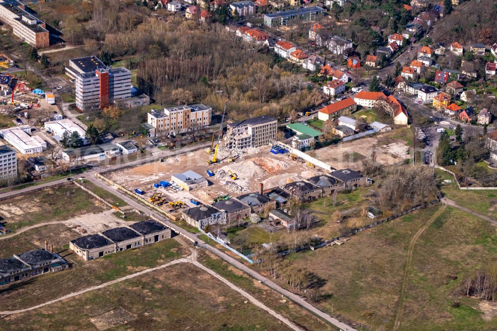 Aerial image Berlin - Demolition and clearing work on the building complex of the former military barracks for property development for the new building project of the garden city on Koepenicker Allee - Am Alten Flugplatz in the district Karlshorst in Berlin, Germany