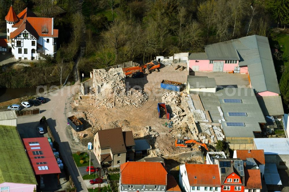 Aerial image Bad Sulza - Demolition and disposal work on the remains of the ruins of the old malt factory on Salzstrasse - Bergstrasse in Bad Sulza in the state Thuringia, Germany