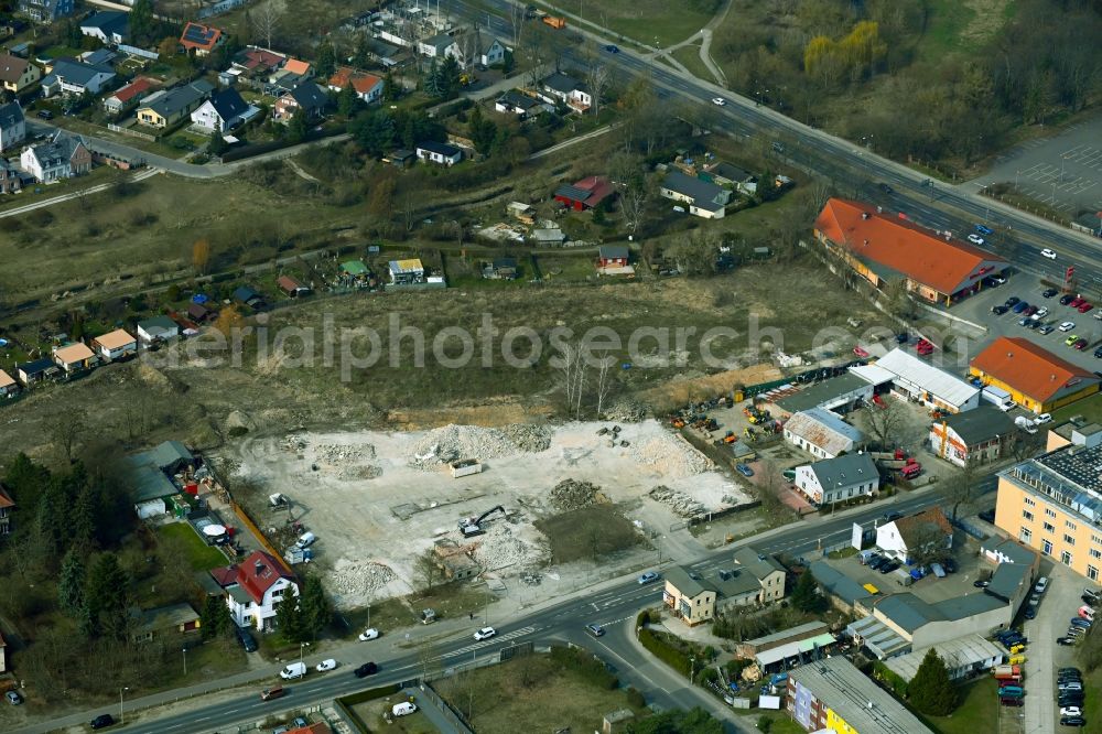 Aerial image Berlin - Demolition work on the site of the Industry- ruins Schirmer and Siebert Transport GmbH in Berlin, Germany