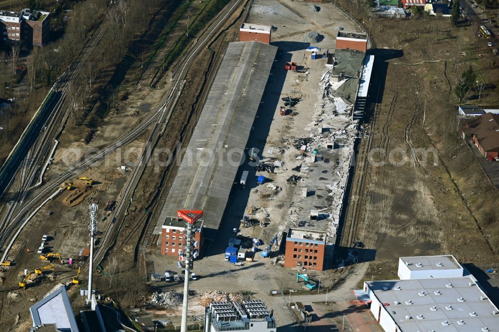 Aerial image Berlin - Demolition work on the site of the former logistics center ruin on Tejastrasse in the district Steglitz in Berlin, Germany