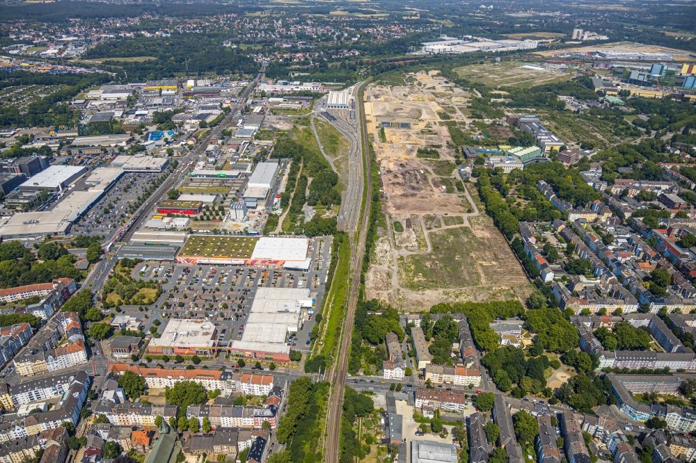 Dortmund from the bird's eye view: Demolition work on the site of the Industry- ruins in the district Westfalenhuette in Dortmund in the state North Rhine-Westphalia, Germany