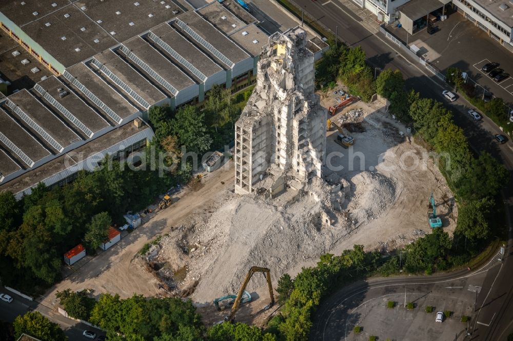 Würzburg from above - Demolition and dismantling of the high-rise building on Friedrich-Spee-Strasse in the district Sanderau in Wuerzburg in the state Bavaria, Germany