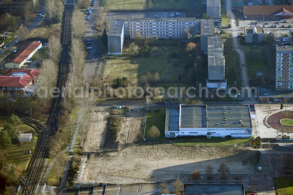 Aerial photograph Schwerin - Demolition of the building area of on Berliner Platz in the district Zippendorf in Schwerin in the state Mecklenburg - Western Pomerania, Germany
