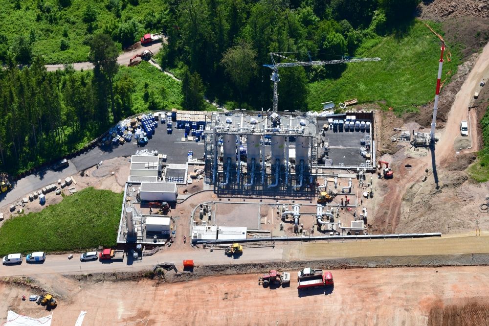 Schwörstadt from the bird's eye view: Site of heaped landfill Lachengraben with construction works of the absorber towers for the TENP gaspipeline in Schwoerstadt in the state Baden-Wurttemberg. Ifrastructure and activities at the first filling of the absorber towers