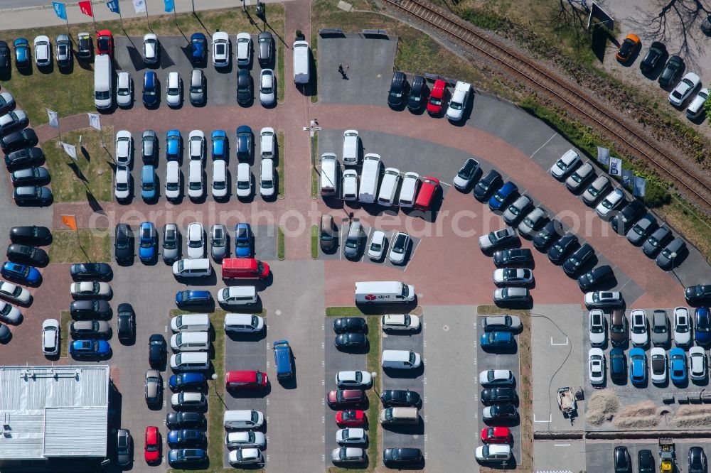Aerial image Weimar - Parking and storage space for automobiles of Autohandels of Glinicke Dienstleistungs GmbH in Weimar in the state Thuringia, Germany