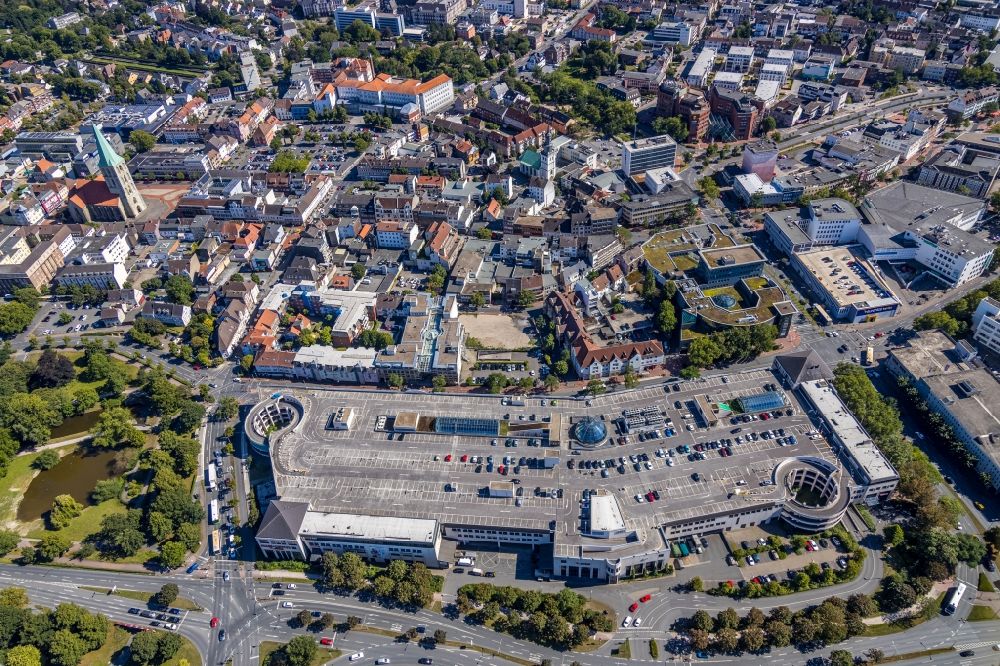Aerial image Hamm - Parking space for parked cars at the shopping center Allee-Center Hamm on Westenwall in Hamm in the state North Rhine-Westphalia, Germany