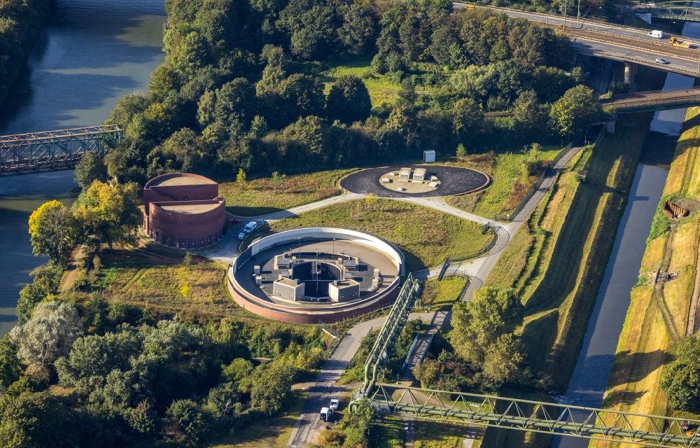 Gelsenkirchen from above - Pumping station at the sewer at the Emscher in Gelsenkirchen at Ruhrgebiet in the state of North Rhine-Westphalia