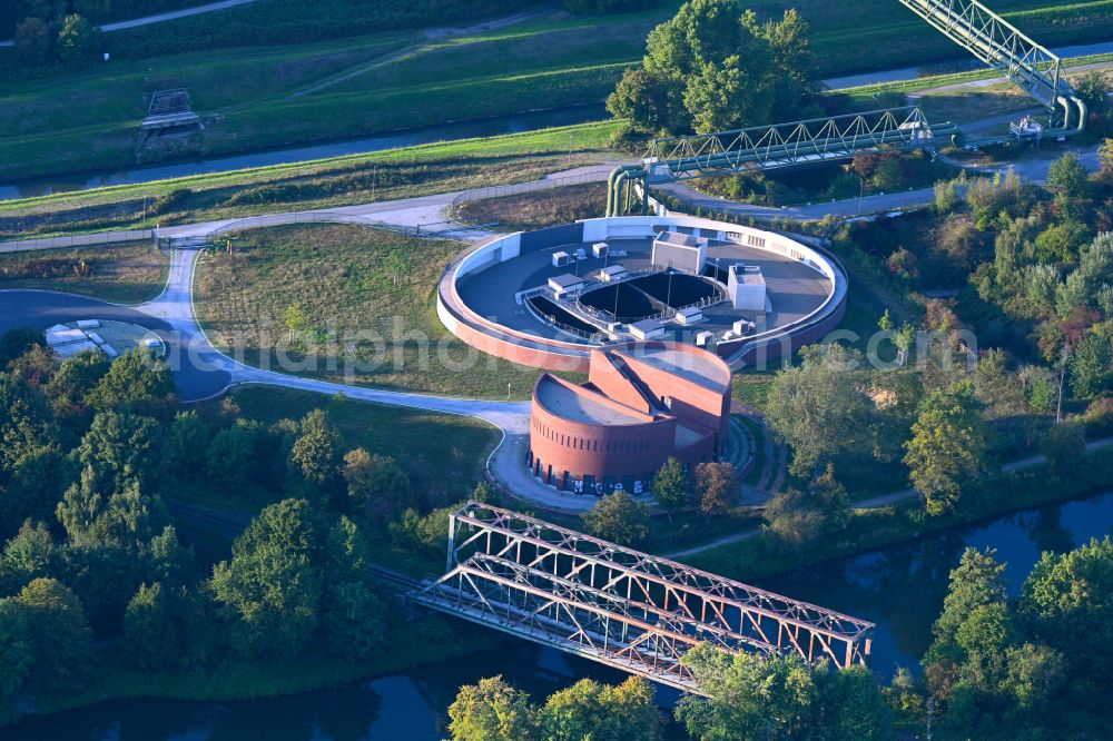 Gelsenkirchen from above - Pumping station at the sewer at the Emscher in Gelsenkirchen at Ruhrgebiet in the state of North Rhine-Westphalia