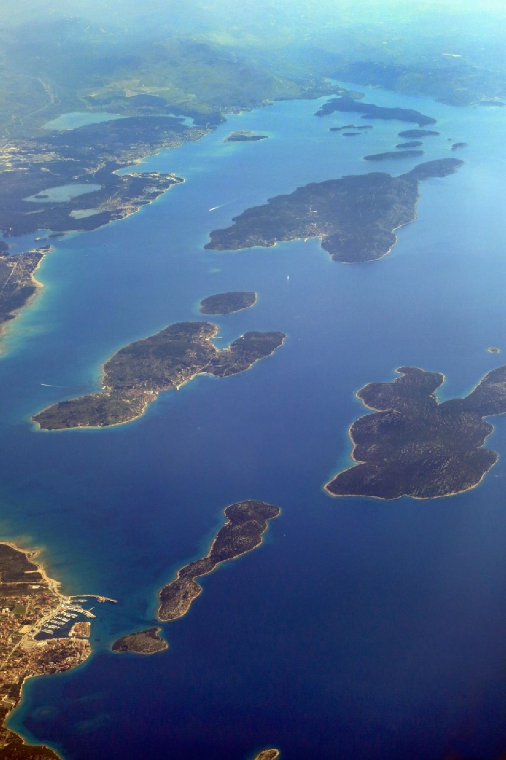 Prvic Sepurine from the bird's eye view: Archipelago in the Adriatic Sea with the islands Otok Tijat and Prvic in Prvic Sepurine in Sibensko-kninska zupanija, Croatia