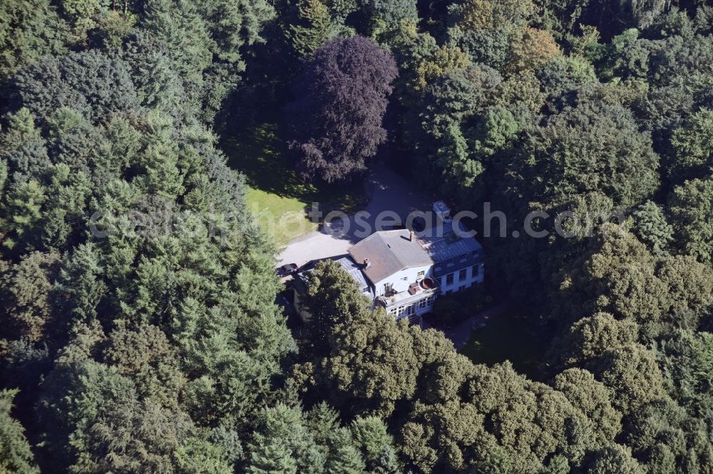 Reinbek from above - Detached House in a remote , lonely forest settlement in Reinbek in Schleswig - Holstein