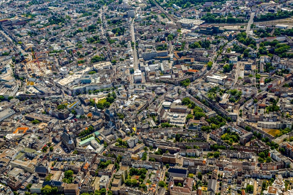 Aerial photograph Aachen - Old Town area and city center in Aachen in the state North Rhine-Westphalia, Germany