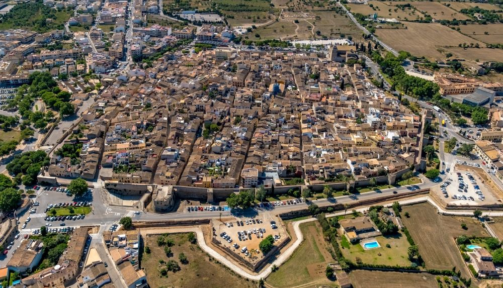 Aerial photograph Alcudia - Old Town area and city center overlooking the historic city wall in Alcudia in Balearische Insel Mallorca, Spain