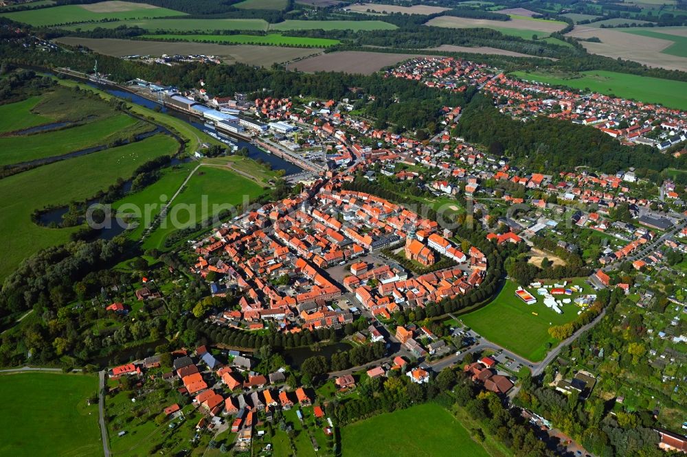 Boizenburg/Elbe from the bird's eye view: Old Town area and city center in Boizenburg/Elbe in the state Mecklenburg - Western Pomerania, Germany