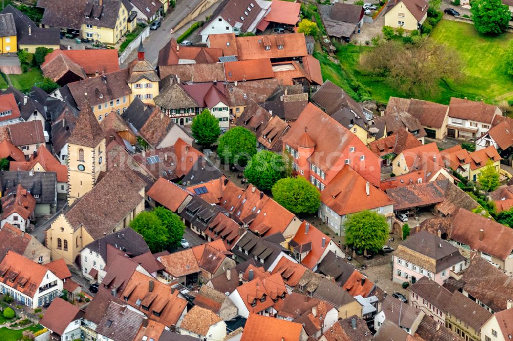 Aerial photograph Burkheim - Old Town area and city center in Burkheim in the state Baden-Wurttemberg, Germany
