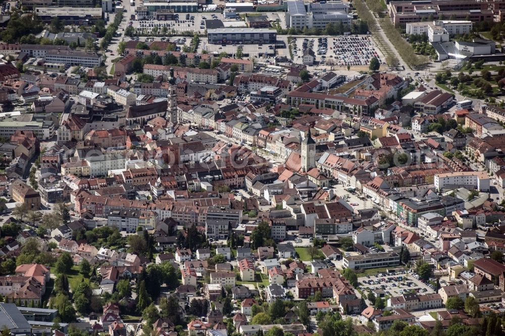 Aerial photograph Deggendorf - Old Town area and city center in Deggendorf in the state Bavaria, Germany