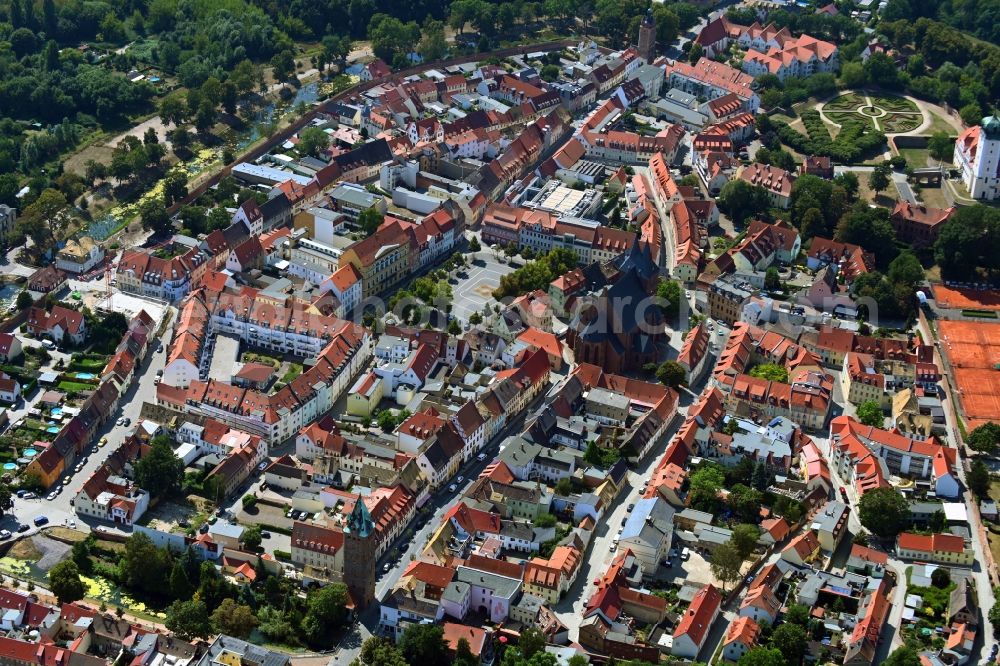Delitzsch from the bird's eye view: Old Town area and city center with the church building of Stadtkirche St. Peter and Paul and the palace of the Barockschloss Delitzsch in Delitzsch in the state Saxony, Germany
