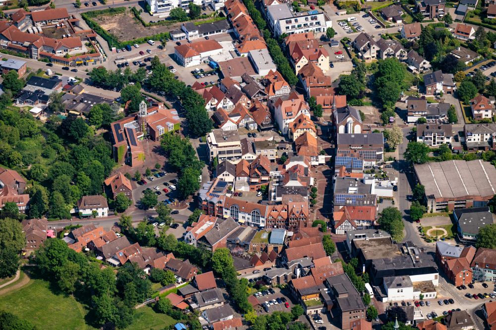 Aerial photograph Diepholz - Old Town area and city center on street Lange Strasse in Diepholz in the state Lower Saxony, Germany