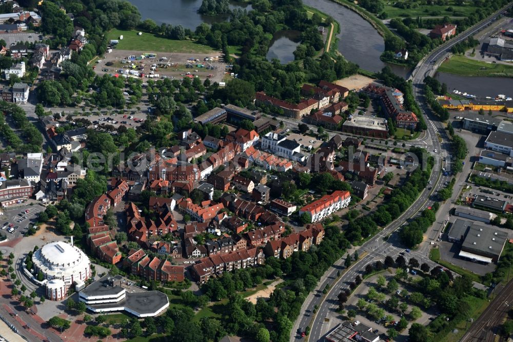 Aerial photograph Itzehoe - Old Town area and city center in Itzehoe in the state Schleswig-Holstein