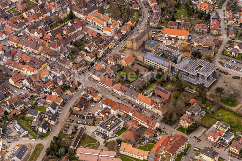 Aerial photograph Kenzingen - Old Town area and city center on street Hauptstrasse in Kenzingen in the state Baden-Wuerttemberg, Germany