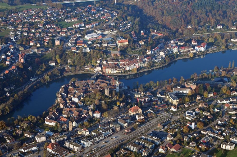 Aerial photograph Laufenburg - Old Town area and city center in Laufenburg in the canton Aargau, Switzerland. Looking over the river Rhine and the old Bridge to Laufenburg in Baden-Wuerttemberg, Germany