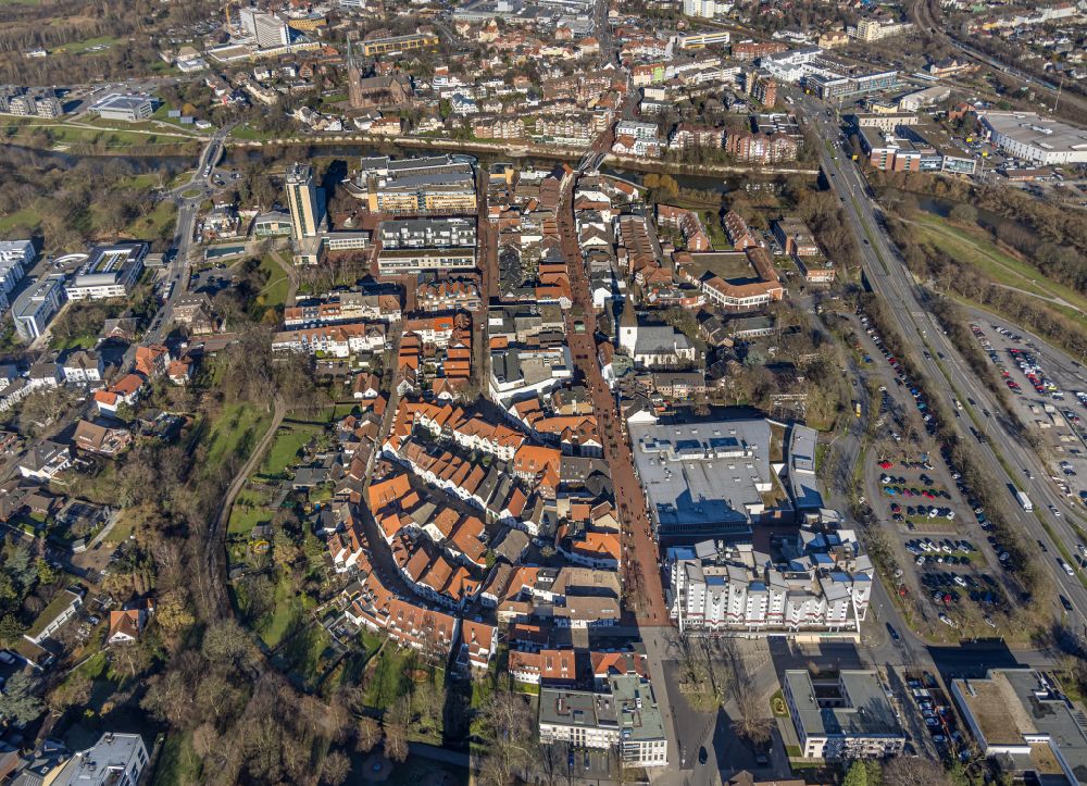 Aerial photograph Lünen - Old Town area and city center on street Silberstrasse in Luenen at Ruhrgebiet in the state North Rhine-Westphalia, Germany