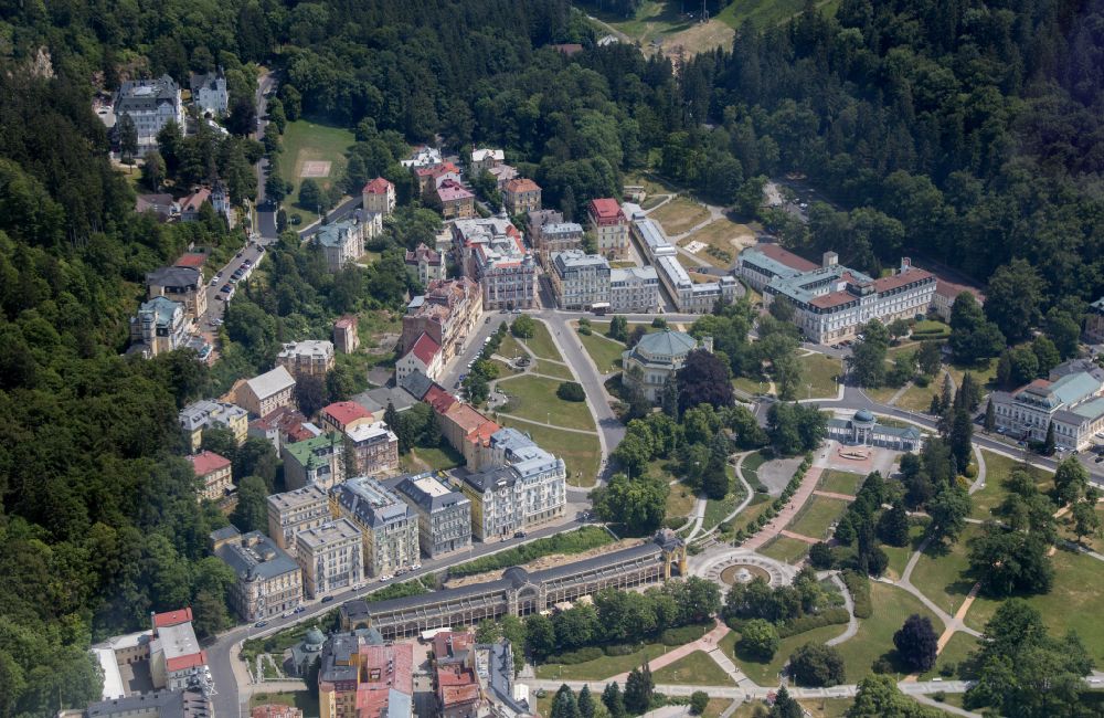 Aerial image Marianske Lazne - Old Town area and city center of Kurorts Marienbad in Marianske Lazne in Cechy - Boehmen, Czech Republic