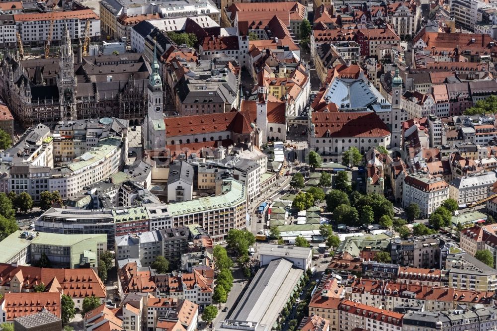 München from the bird's eye view: Old Town area and city center with dem Marienplatz and Viktualienmarkt in Munich in the state Bavaria, Germany