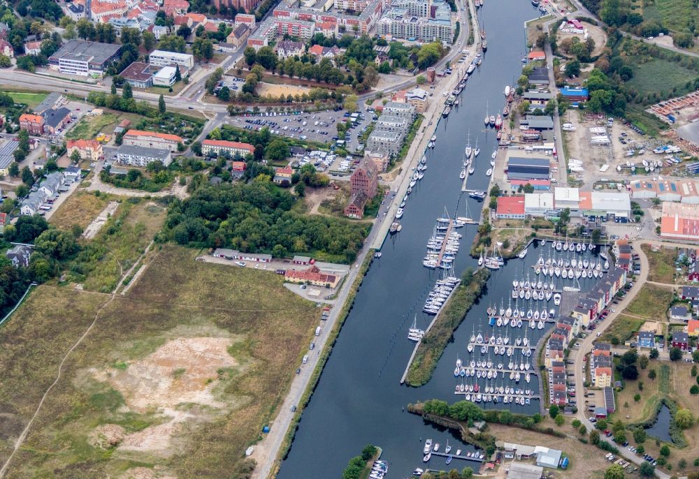 Aerial photograph Greifswald - Old Town area and city center and Markt in Greifswald in the state Mecklenburg - Western Pomerania, Germany