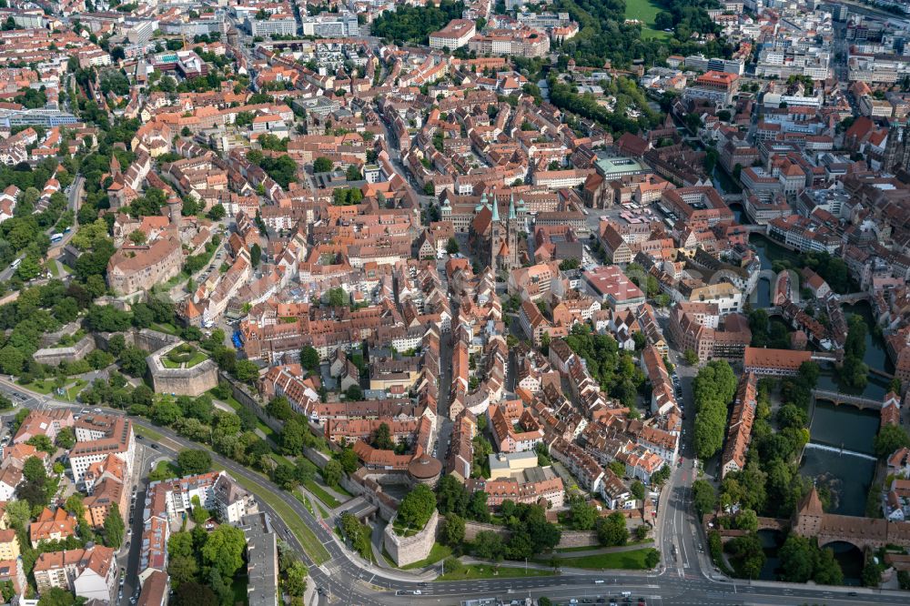 Aerial photograph Nürnberg - Old Town area and city center in the district Altstadt - Sankt Lorenz in Nuremberg in the state Bavaria, Germany