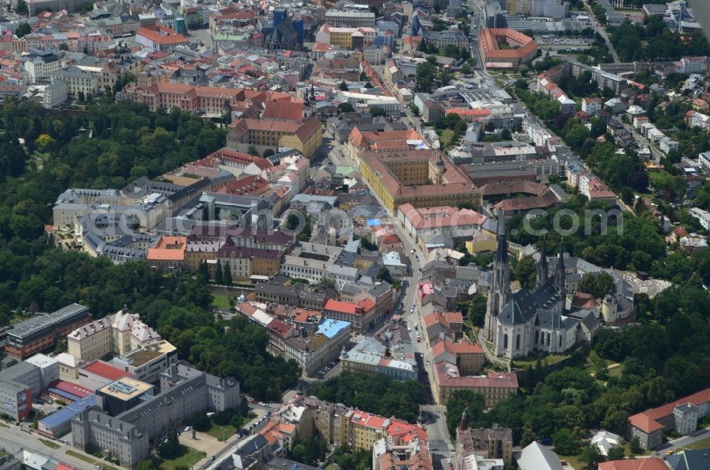 Aerial photograph Olomouc - Old Town area and city center in Olomouc in Olomoucky kraj, Czech Republic