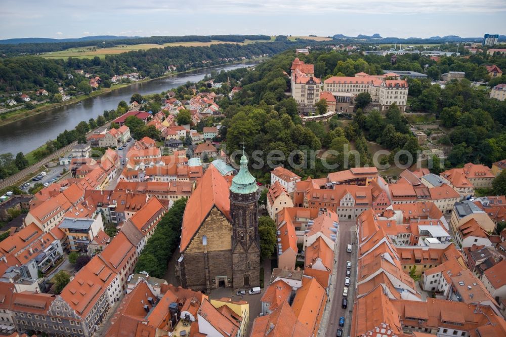 Aerial photograph Pirna - Old Town area and city center in Pirna in the state Saxony, Germany