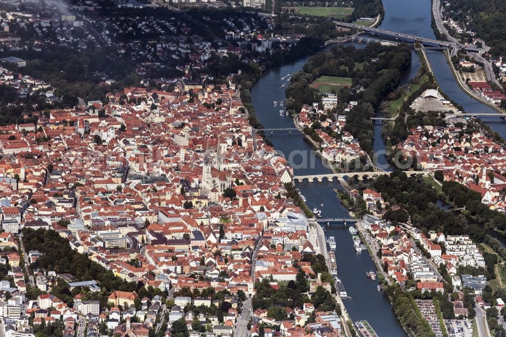 Regensburg from the bird's eye view: Old Town area and city center in Regensburg in the state Bavaria, Germany