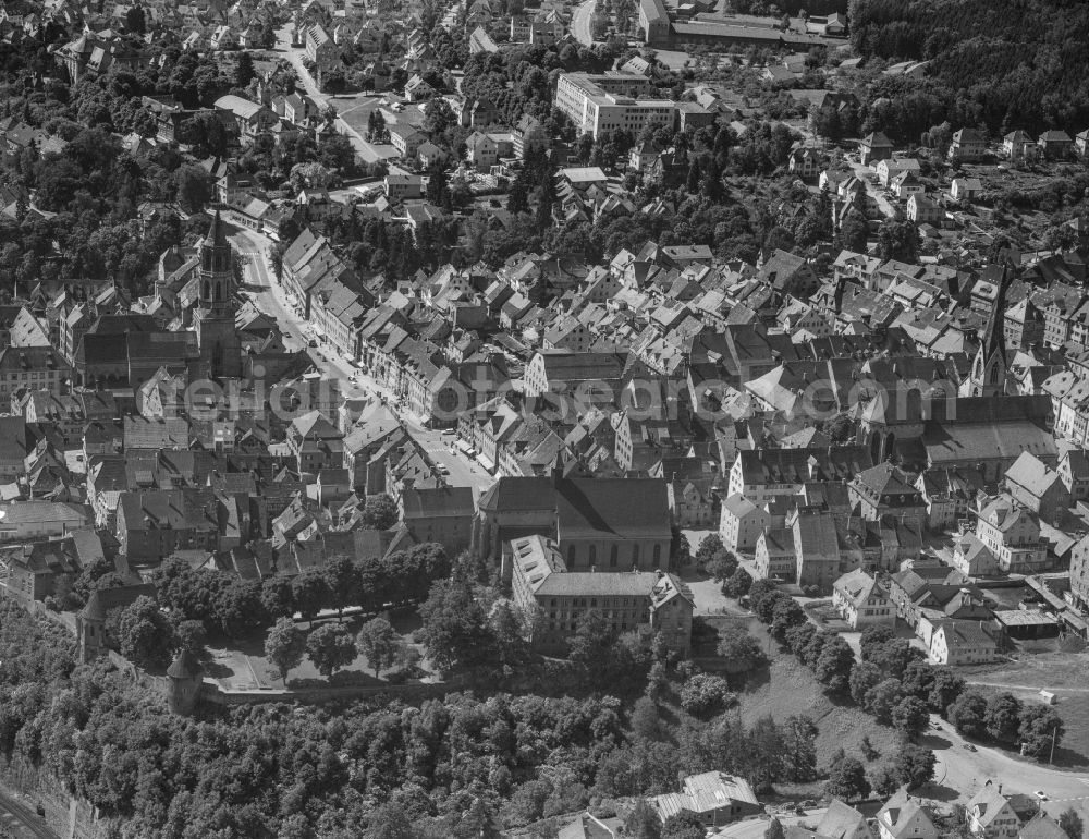 Rottweil from the bird's eye view: Old Town area and city center in Rottweil in the state Baden-Wurttemberg