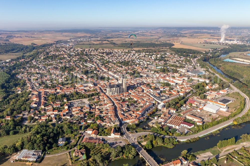 Aerial photograph Saint-Nicolas-de-Port - Old Town area and city center in Saint-Nicolas-de-Port in Grand Est, France