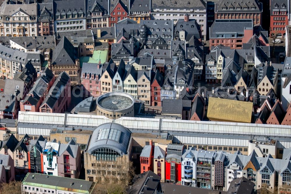 Aerial photograph Frankfurt am Main - Old Town area and city center with the Schirn Kunsthalle Frankfurt in the district Altstadt in Frankfurt in the state Hesse, Germany