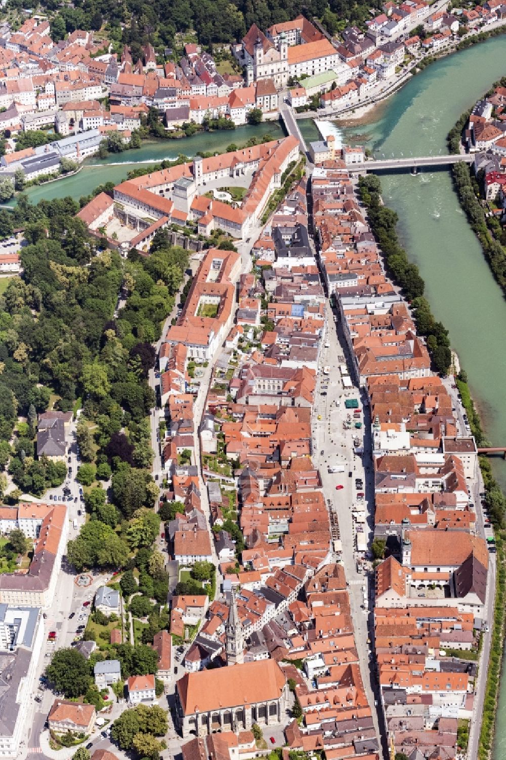 Steyr from the bird's eye view: Old Town area and city center on Muendung of Steyr in die Enns in Steyr in Oberoesterreich, Austria
