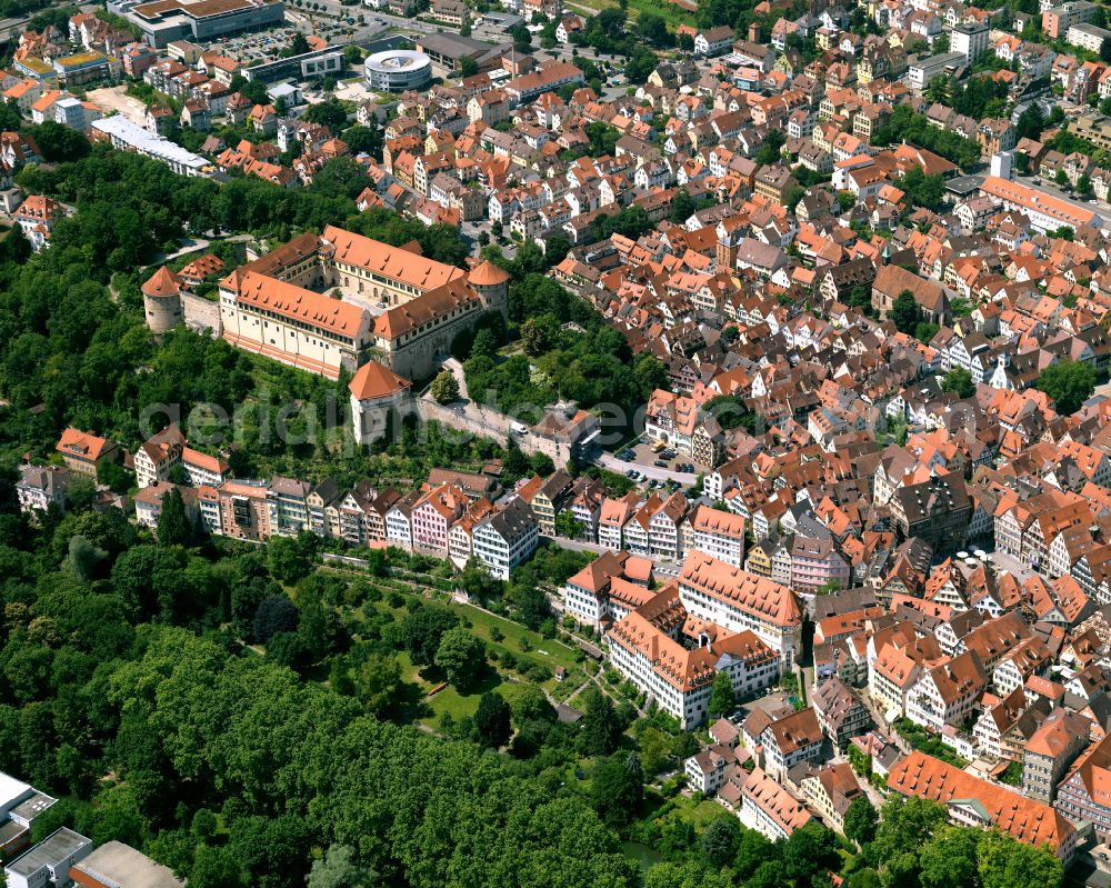 Aerial image Tübingen - Old Town area and city center in the district Derendingen in Tuebingen in the state Baden-Wuerttemberg, Germany