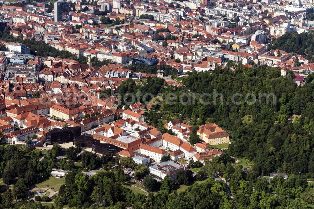 Aerial image Graz - Old Town area and city center in Vorofgrund Gebaeude of Verfassungsschutz und of Polizei in Graz in Steiermark, Austria