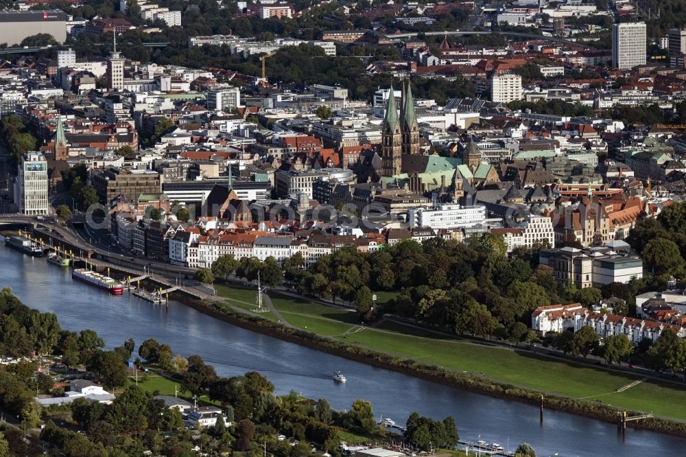 Aerial image Bremen - Old Town area and city center on Weser in Bremen, Germany