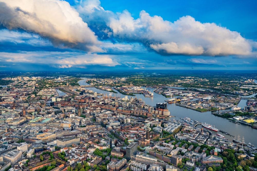 Aerial image Hamburg - Old town area with the Portuguese Quarter, Sankt Michaelis, Speicherstadt and Hafencity with the Elbphilharmonie in Hamburg, Germany