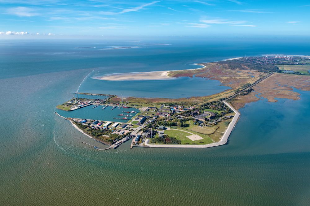 Aerial image Borkum - Roadstead for ferry ships running between Borkum-Emden as well as marina and piers in Borkum in the state Lower Saxony