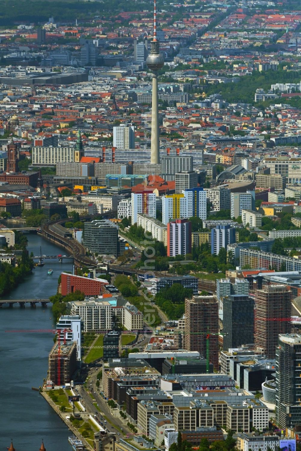 Berlin from above - City view Anschutz Areal on the river bank of Spree River in the district Friedrichshain in Berlin, Germany