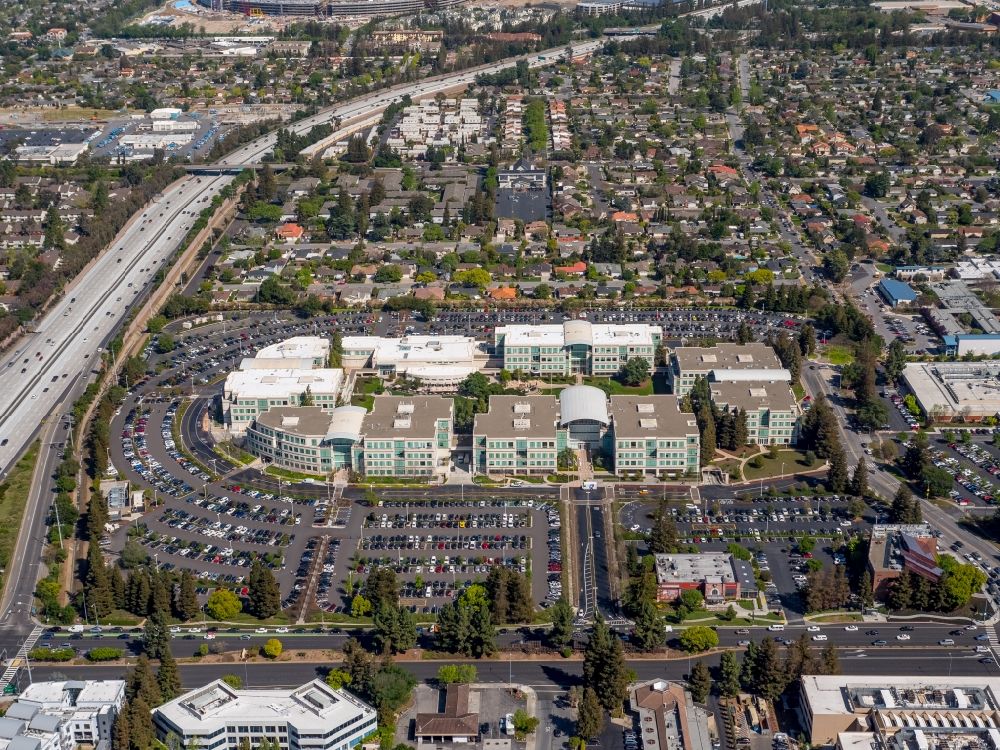 Aerial photograph Cupertino - Administration building of the company Apple Inc Campus am Infinite Loop in Cupertino Fereral State California in USA
