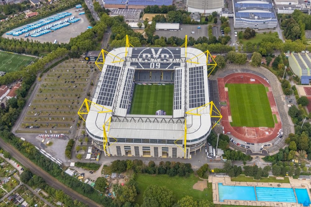 Dortmund from above - Bundesliga stadium and sports facility grounds of the arena of BVB - Stadium Signal Iduna Park of the Bundesliga in Dortmund at Ruhrgebiet in the state of North Rhine-Westphalia